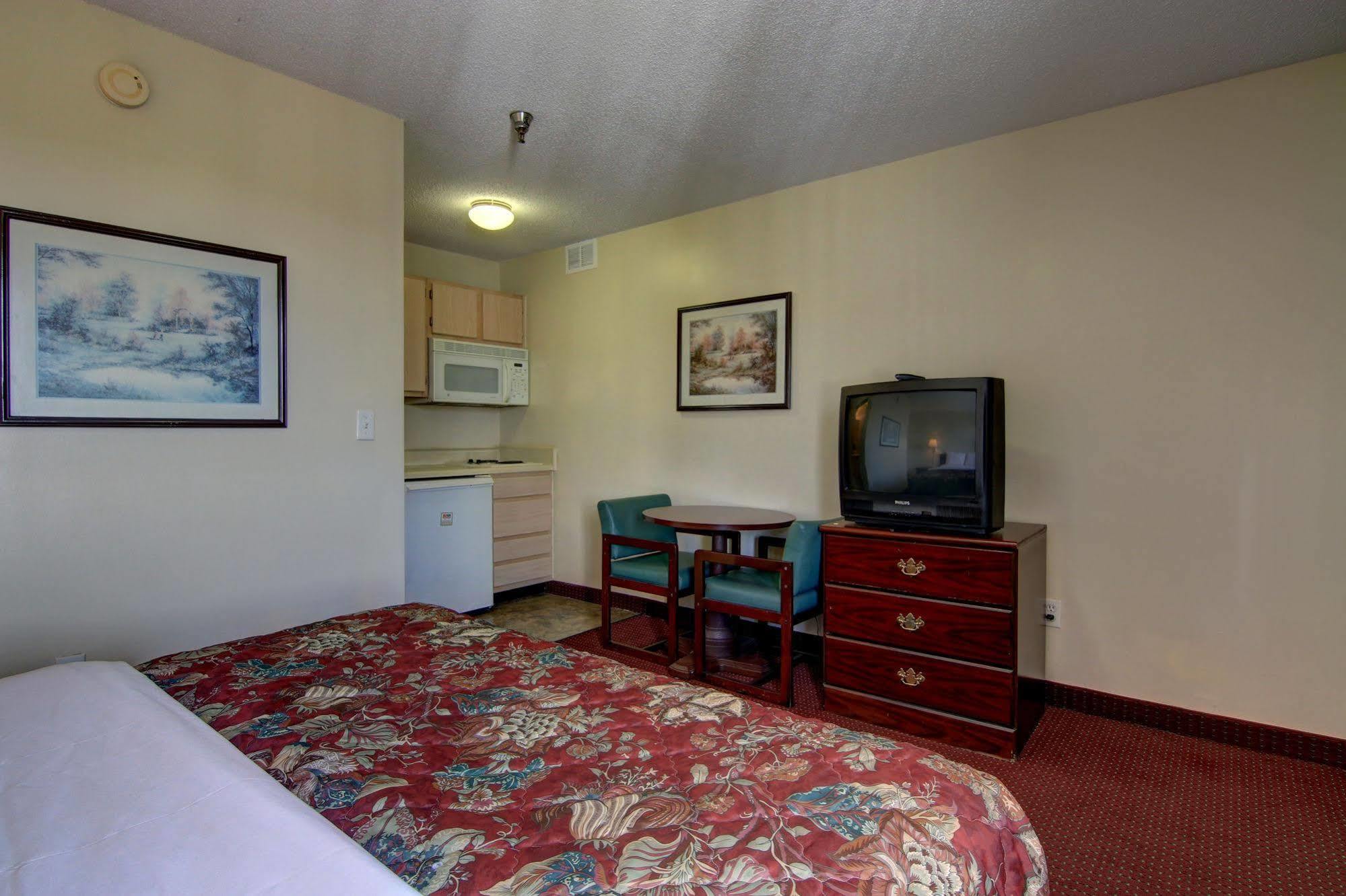 Intown Suites Extended Stay Atlanta Ga - Suwanee Exterior foto